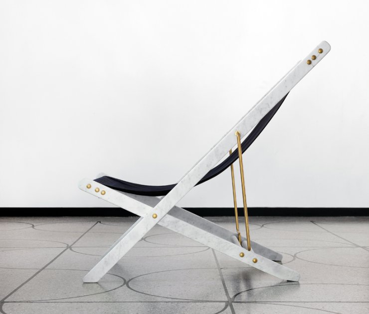 Αναπαυτική καρέκλα από μάρμαρο!