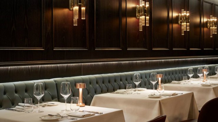 Ένα εστιατόριο αφοσιωμένο στα εκλεπτυσµένα κρεατικά