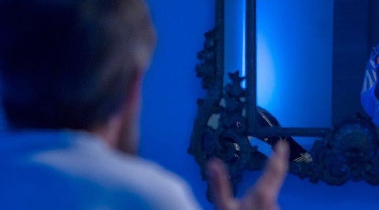 Κύπριος ηθοποιός διέκοψε την παράσταση και έκανε παρατήρηση σε θεατή [βίντεο]