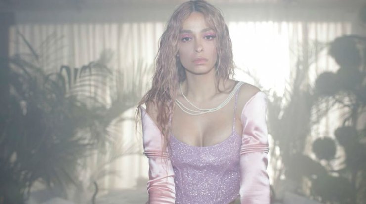 Eλένη Φουρέιρα: Ποζάρει με τις αδερφές της και το αποτέλεσμα εντυπωσιάζει [εικόνα]