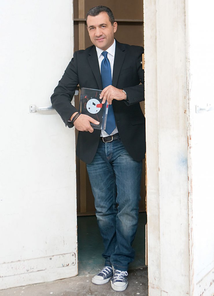 Λουκάς Φουρλάς: Δύσκολες ώρες. "Έφυγε" ο αδερφός του