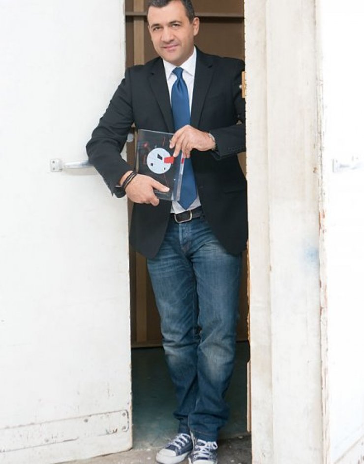 Ο Λουκάς Φουρλάς συγκινεί για ακόμα μία φορά: "Τα βιώματά μου δεν μου επιτρέπουν να αποστασιοποιηθώ…" [βίντεο]