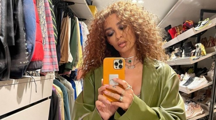 Ελένη Φουρέιρα: Έγινε κούκλα Barbie και κάνει θραύση στα social media [εικόνες]