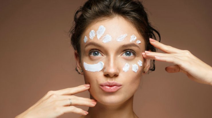 Αντιγήρανση: Καταπολεμήστε την με τρεις κρέμες προσώπου