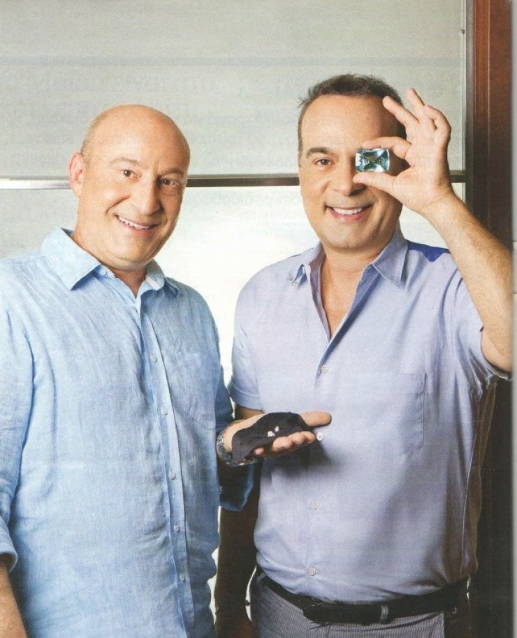 Ο Φώτης Σεργουλόπουλος συστήνει τον αδερφό του, που είναι έμπορος διαμαντιών