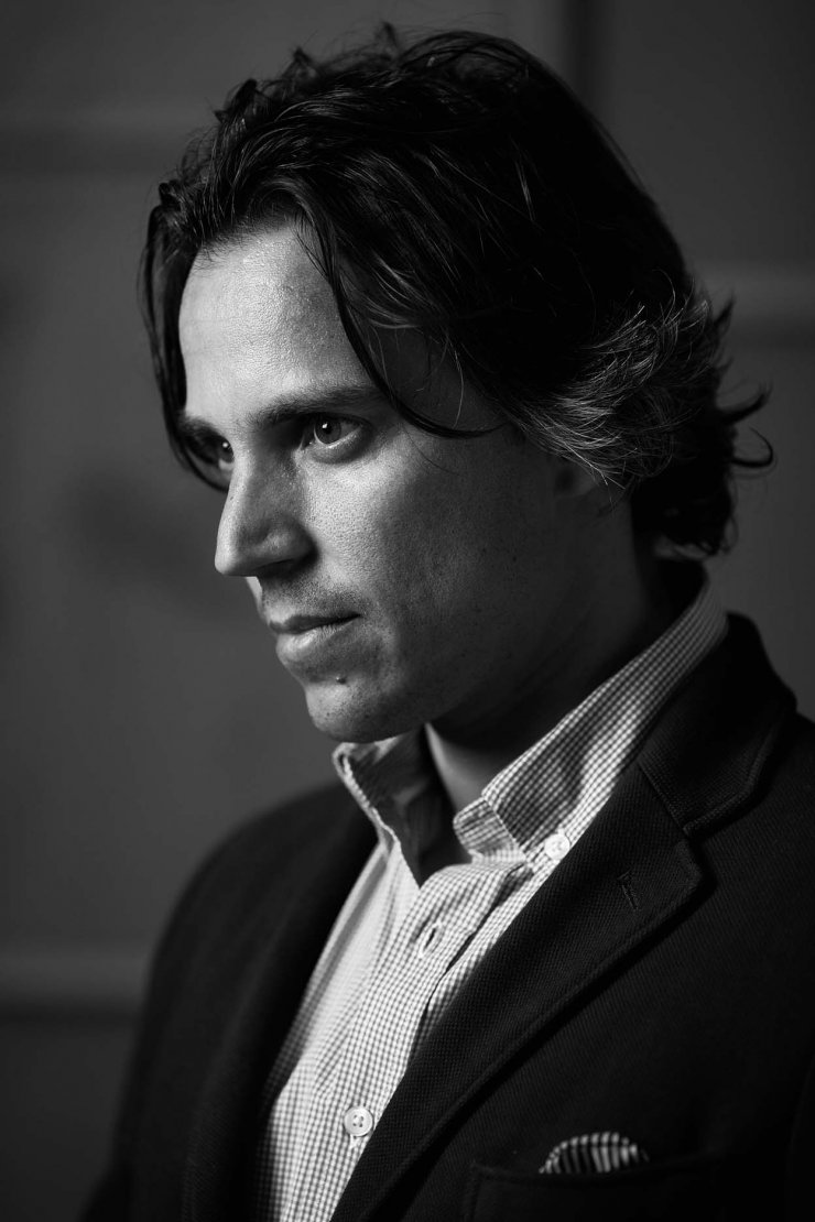 Γιώργος Σιούγας: Σε γκρο πλαν