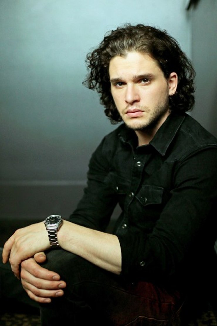 Ποιος ηθοποιός κάθισε στο θρόνο του Jimmy Choo;