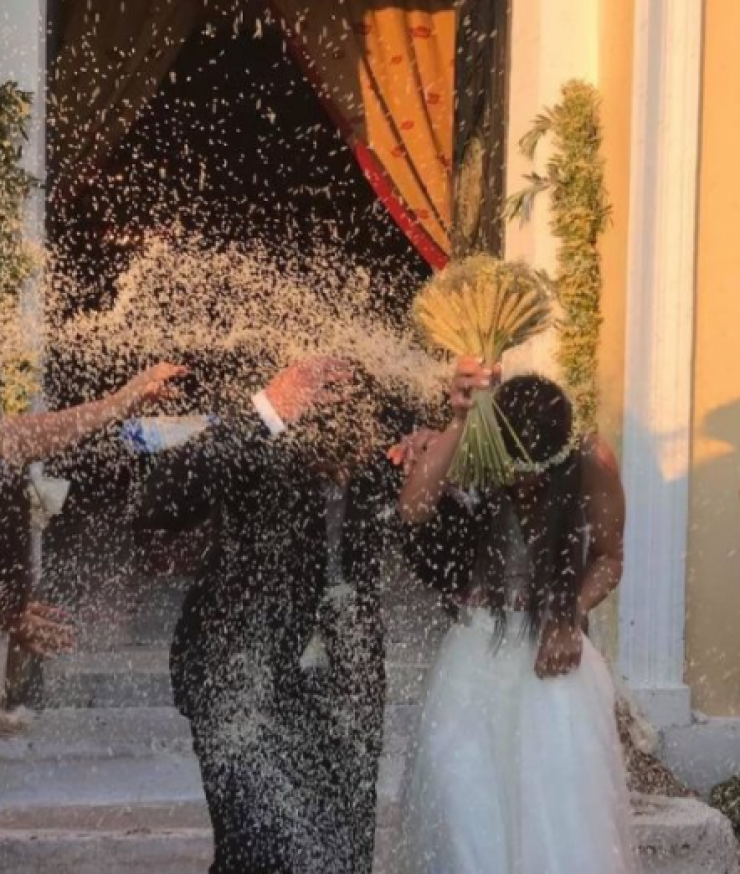 Αγαπημένος Έλληνας ηθοποιός ανέβηκε τα σκαλιά της εκκλησίας!