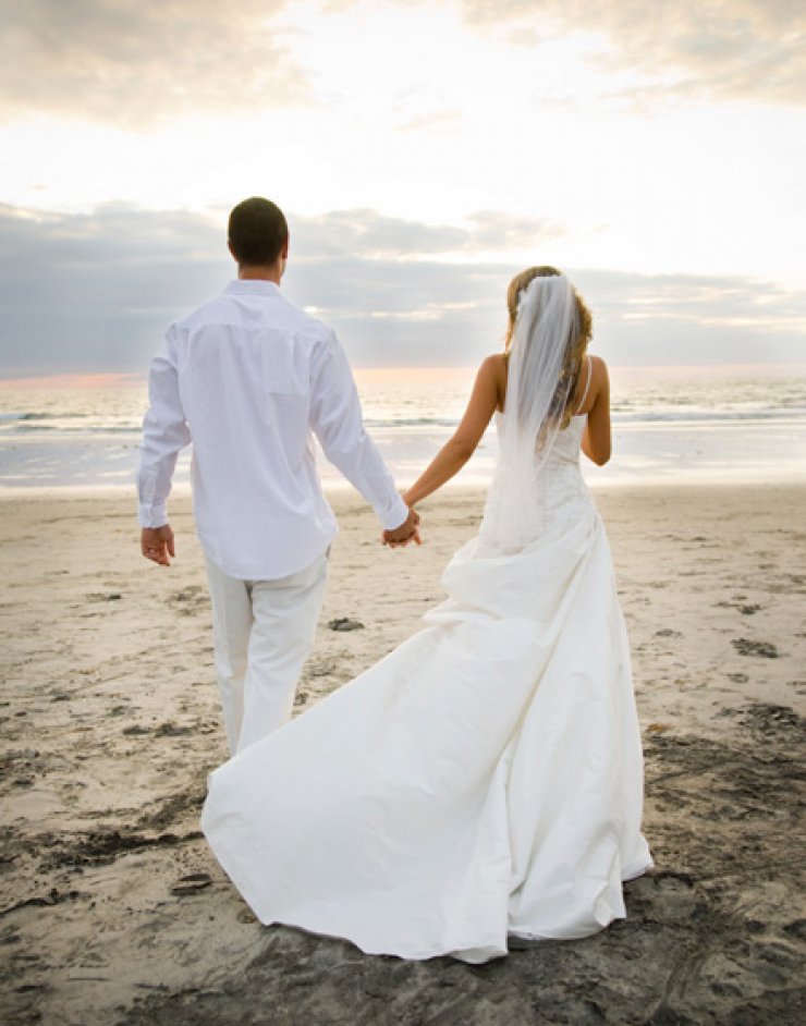 17 πράγματα που πρέπει να έχει κάνει μαζί ένα ζευγάρι, πριν παντρευτεί