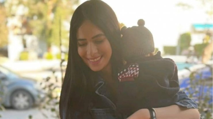 Μαρία Κορτζιά: Γιόρτασε τα γενέθλια της αγκαλιά με τον γιο της, Σοφοκλή [εικόνες & βίντεο]