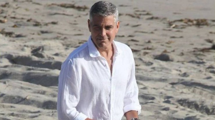 George Clooney: Τα πρώτα στιγμιότυπα από την άφιξή του στη Μύκονο [βίντεο]
