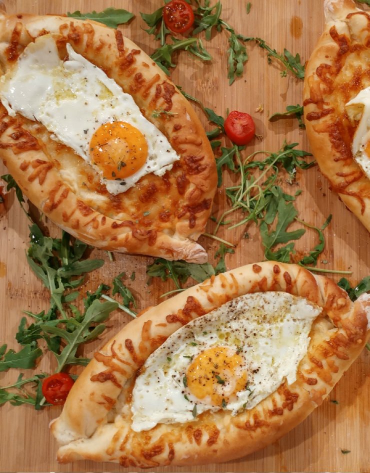 Khachapuri