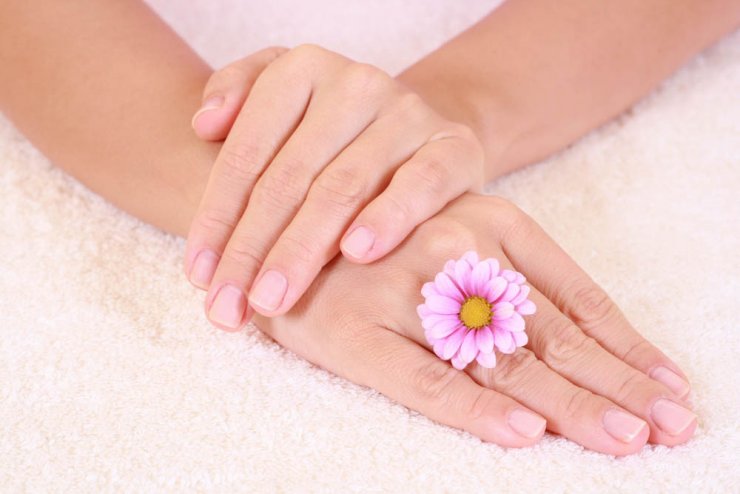 8 μυστικά για πιο γερά νύχια!