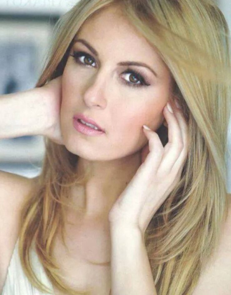 Η Μαρία Έλενα Κυριάκου στο Red