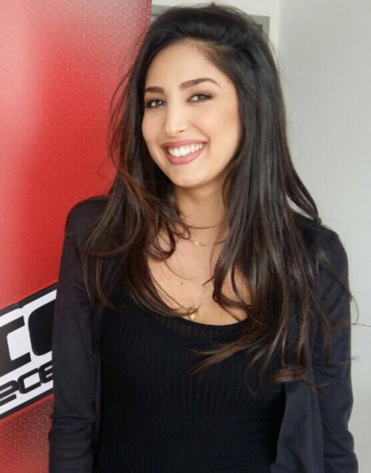 Ιωάννα Γιαννακού:  Εντυπωσίασε τους coaches με την ερμηνεία της στο battle του "The Voice" [βίντεο]