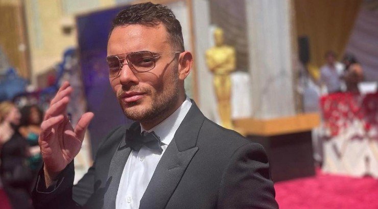 Δημήτρης Γιαννέτος: “Είχα δεχτεί σεξουαλική παρενόχληση, πριν καν ανακαλύψω ποιος είμαι”