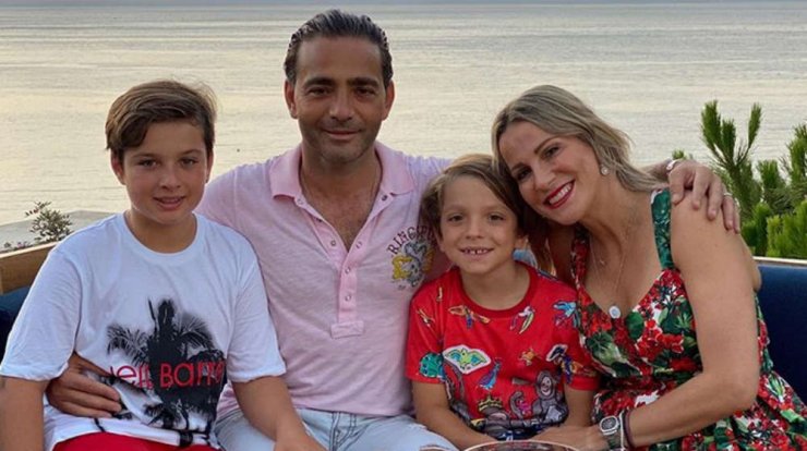 Γιάννης Μισιρλής – Ινώ Αναστασιάδη: Η "απόδραση" με τα παιδιά τους και τα υπέροχα οικογενειακά τους  στιγμιότυπα!