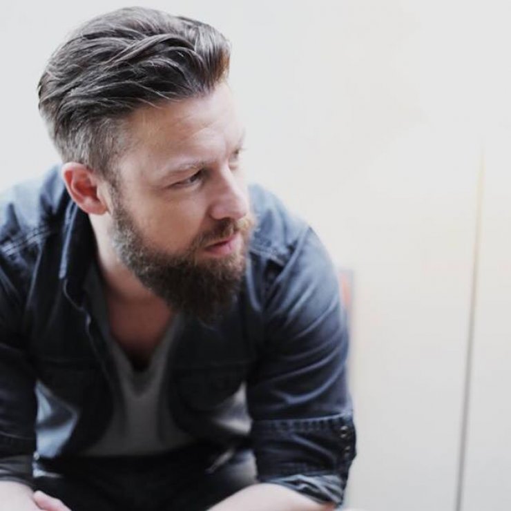 Η φωτογραφία του Γιάννη Βαρδή με τον πατέρα του Αντώνη Βαρδή και την κόρη του