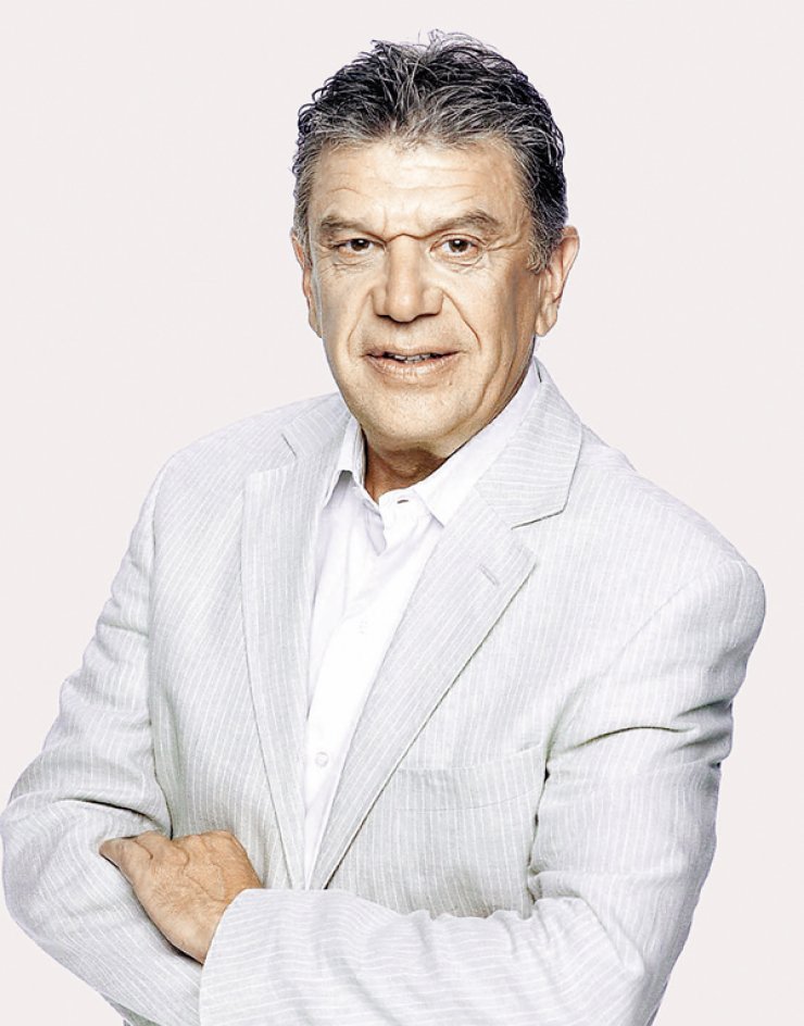 Γιάννης Βούρος: Δείτε τον κούκλο γιο του και θα τρίβετε τα μάτια σας