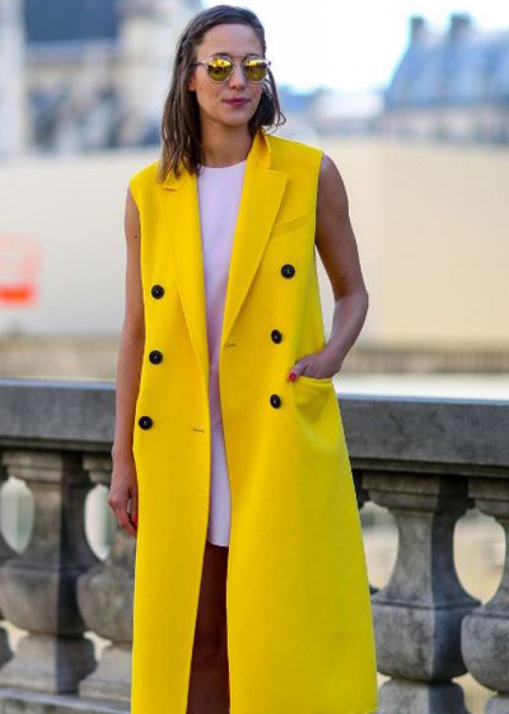 Το γιλέκο γίνεται το πανωφόρι της άνοιξης