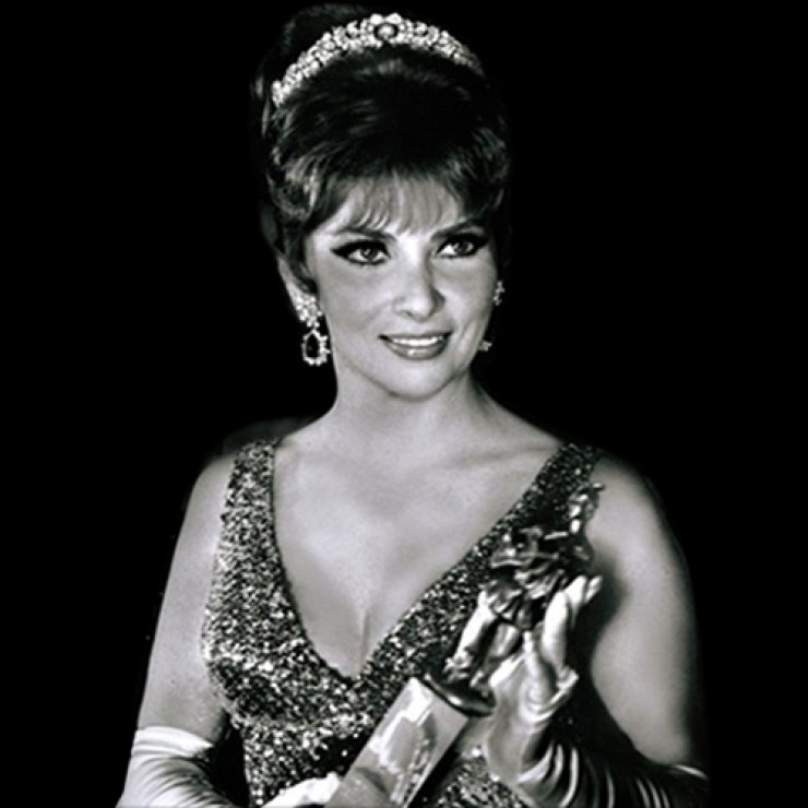 Τα κοσμήματα της Gina Lollobrigida
