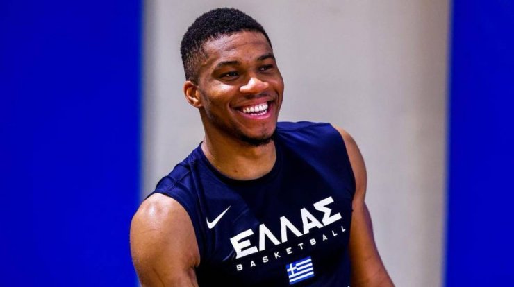 Γιάννης Αντετοκούνμπο: Το πολυτελές σπίτι αξίας 10 εκ. που αγόρασε στην Αθήνα [εικόνες & βίντεο]