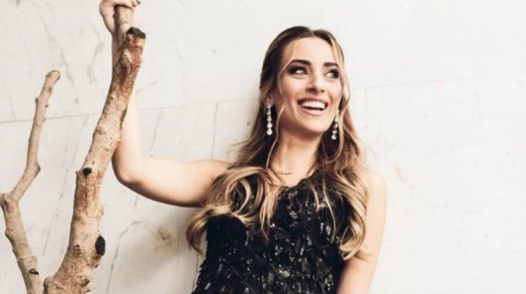 Το έντονο φλερτ που δέχθηκε η Τζώρτζια Παναγή σε βραδινή της έξοδο! [βίντεο]