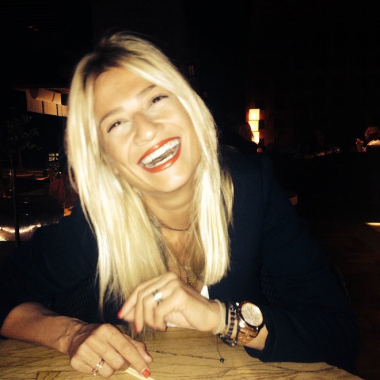 Φαίη Σκορδά: Δείτε τι συνέβη, όταν ο γιος της χρησιμοποίησε τα προσωπικά της social media!