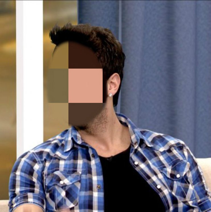 Έλληνας τραγουδιστής δουλεύει ως… πωλητής!