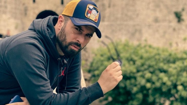 Γιώργος Παπαδόπουλος: Έτοιμος να πάει φαντάρος - Η αλλαγή που προχώρησε στην εμφάνισή του [εικόνα]