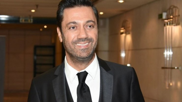 Γιώργος Θεοφάνους: "Έβαζα τη μάσκα μου να μην καταλάβει κανείς ότι είμαι από αυτή τη χώρα" [βίντεο]