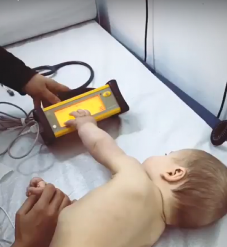 Δύσκολες ώρες για επώνυμη Ελληνίδα! Στο νοσοκομείο ο οκτώ μηνών γιος της!