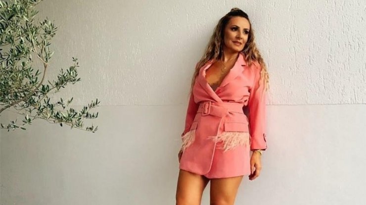 Γιώτα Δαμιανού: Ποιο γνωστό πρόσωπο της κυπριακής showbiz κινδύνεψε να μαχαιρώσει [βίντεο]