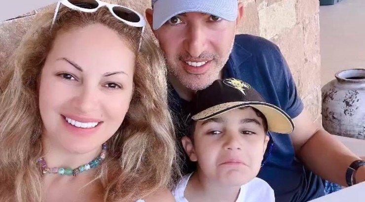 Γιώτα Κουφαλίδου: Τα τρυφερά φιλιά που αντάλλαξε με τον σύζυγο και τον γιο της! [εικόνες]