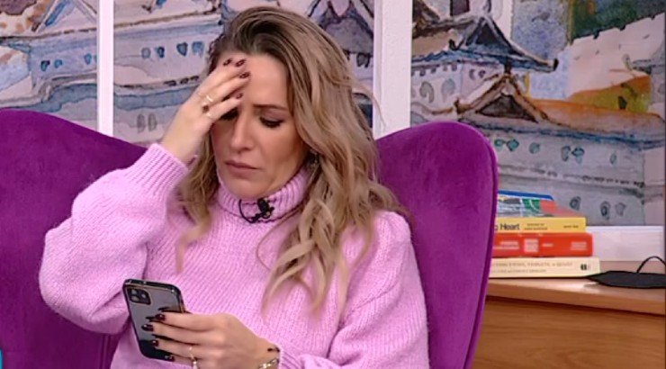 Γιώτα Δαμιανού: Έστειλε μήνυμα on air σε λάθος άνθρωπο! [βίντεο]