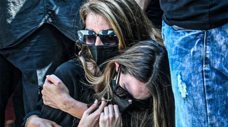 Άντζελα Γκερέκου: Το πρώτο μήνυμα μετά την κηδεία του Τόλη Βοσκόπουλου [εικόνα]