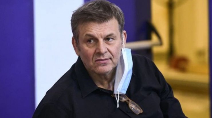 Απόστολος Γκλέτσος: Η σπάνια αναφορά στην κόρη του και η ανυπομονησία του να γίνει παππούς! 