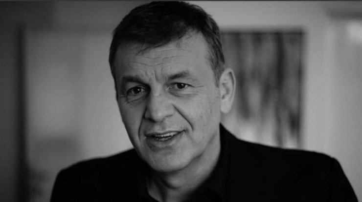 Απόστολος Γκλέτσος: "Ζητάω covid test πριν κάνω σεξ"