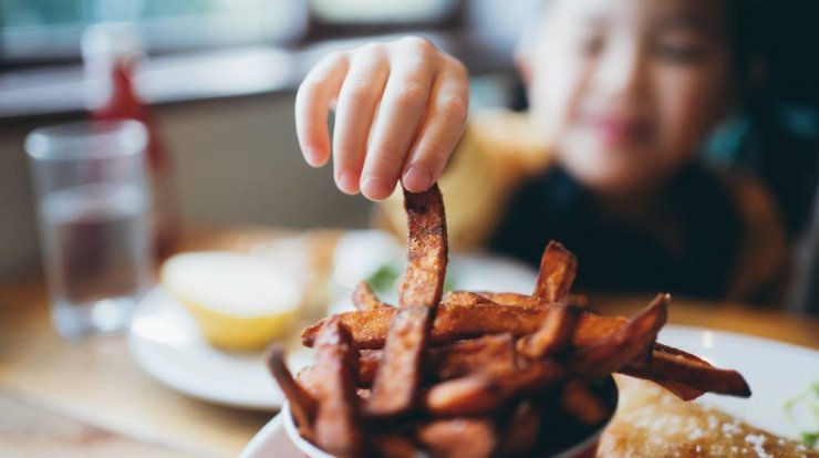 9 λόγοι από την ειδικό για να προσθέσεις στο πιάτο σου τις γλυκοπατάτες 