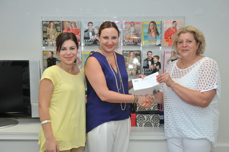 Η Madame Figaro προσφέρει στο κοινωνικό σύνολο