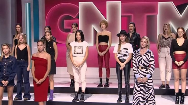 GNTM: Με κλάματα και σκληρά σχόλια αποχώρησε η πρώτη Κύπρια από το ριάλιτι [βίντεο]