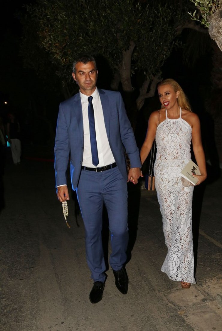 Γωγώ Μαστροκώστα – Τραϊανός Δέλλας: Μετακομίζουν στην Κύπρο;