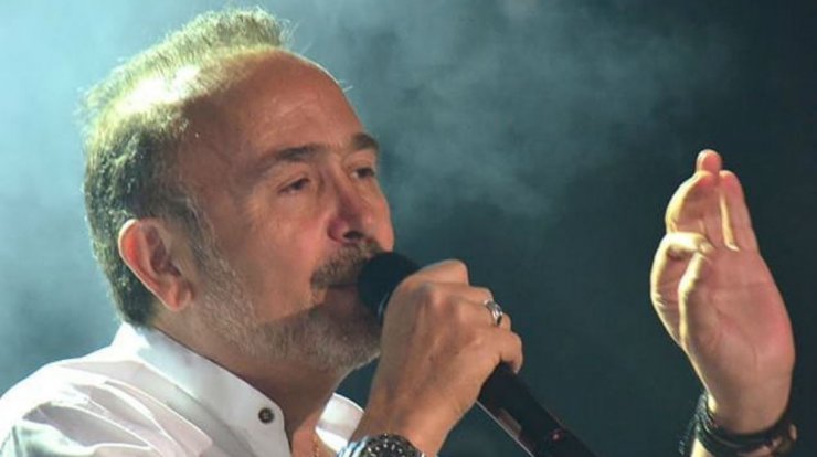 Ο Σταμάτης Γονίδης θα γίνει πατέρας για τρίτη φορά και μάθαμε το φύλο του μωρού!