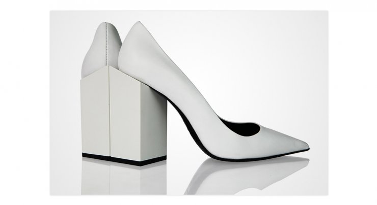 Γόβες από το μέλλον