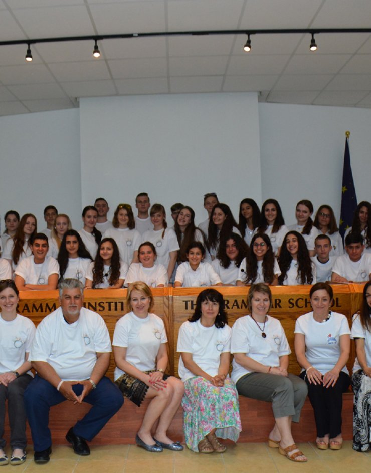 Το Grammar School Λευκωσίας κτίζει γέφυρες