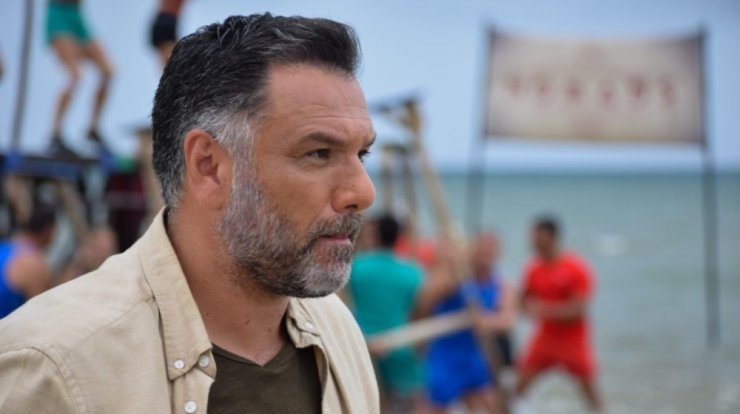 Ο Γρηγόρης Αρναούτογλου για την περιπέτεια που περνάει με τον κορωνοϊό - "Πέρασα δύσκολη νύχτα"  [βίντεο]