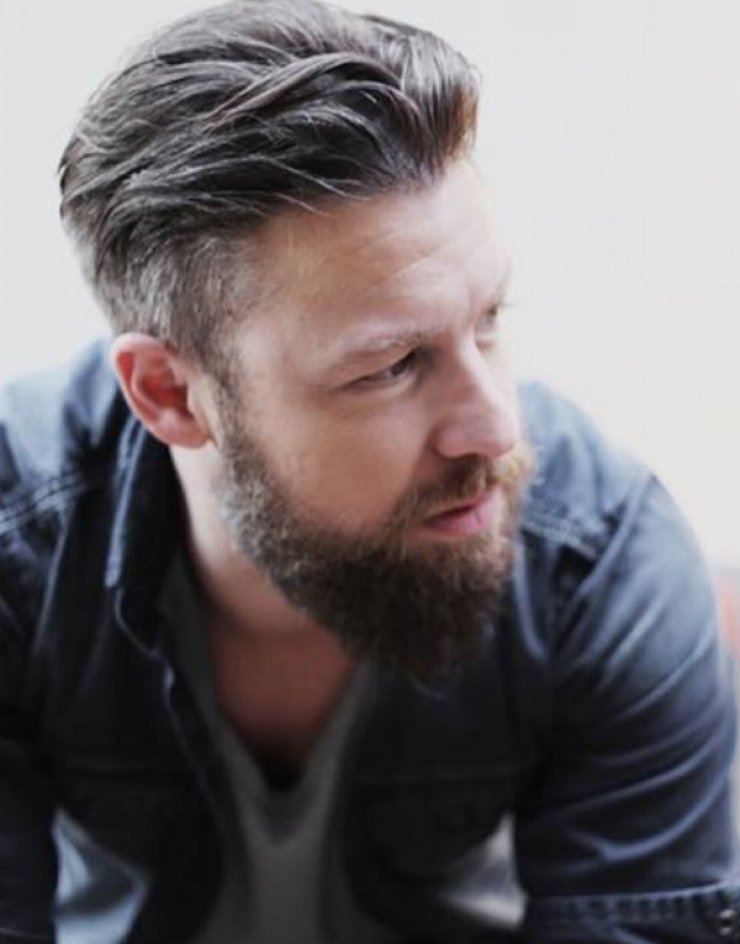 Αυτή είναι η κοπέλα που έκανε τον Γιάννη Βαρδή να χαμογελάσει ξανά!