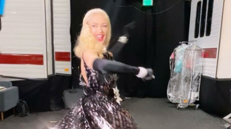 Gwen Stefani: Επέλεξε Έλληνα σχεδιαστή για την εμφάνισή της στον τελικό του Αμερικάνικου "The Voice"
