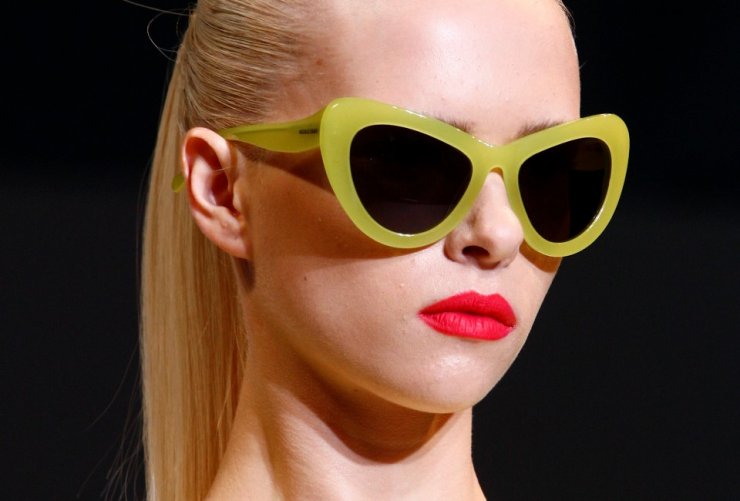 4 λόγοι για να φοράς γυαλιά ηλίου!