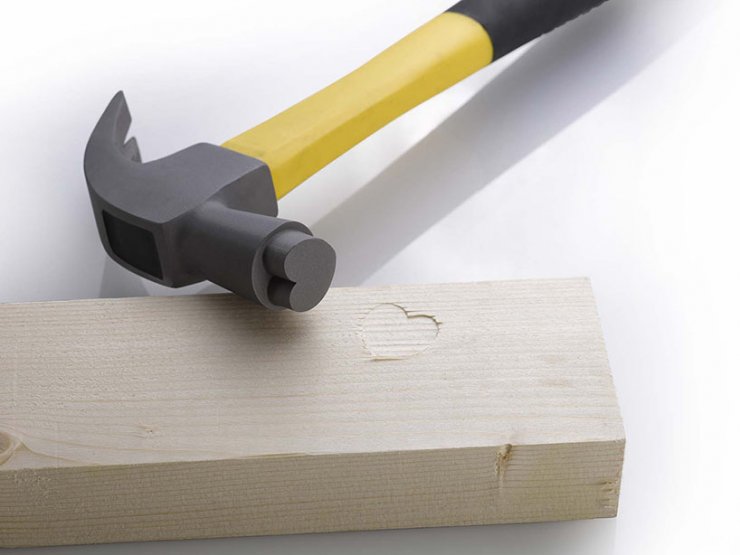 Ένα σφυρί διαφορετικό